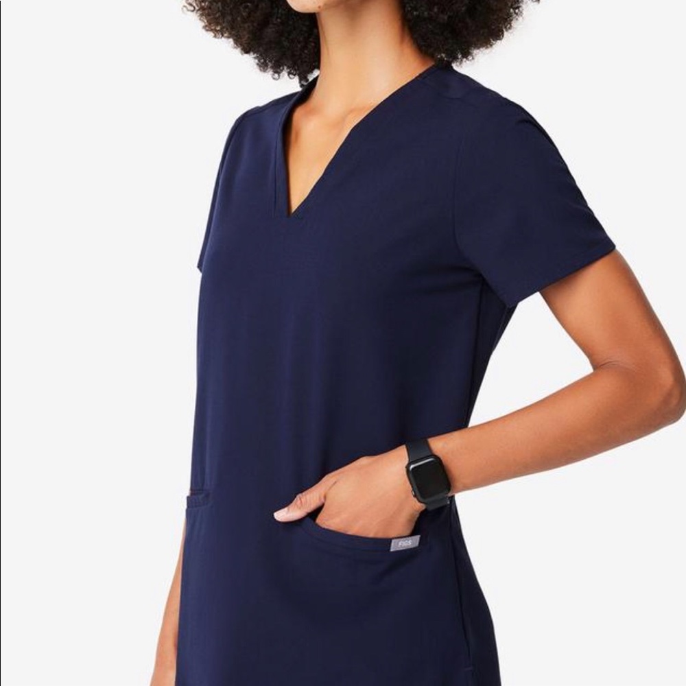Figs Casma Scrub Top